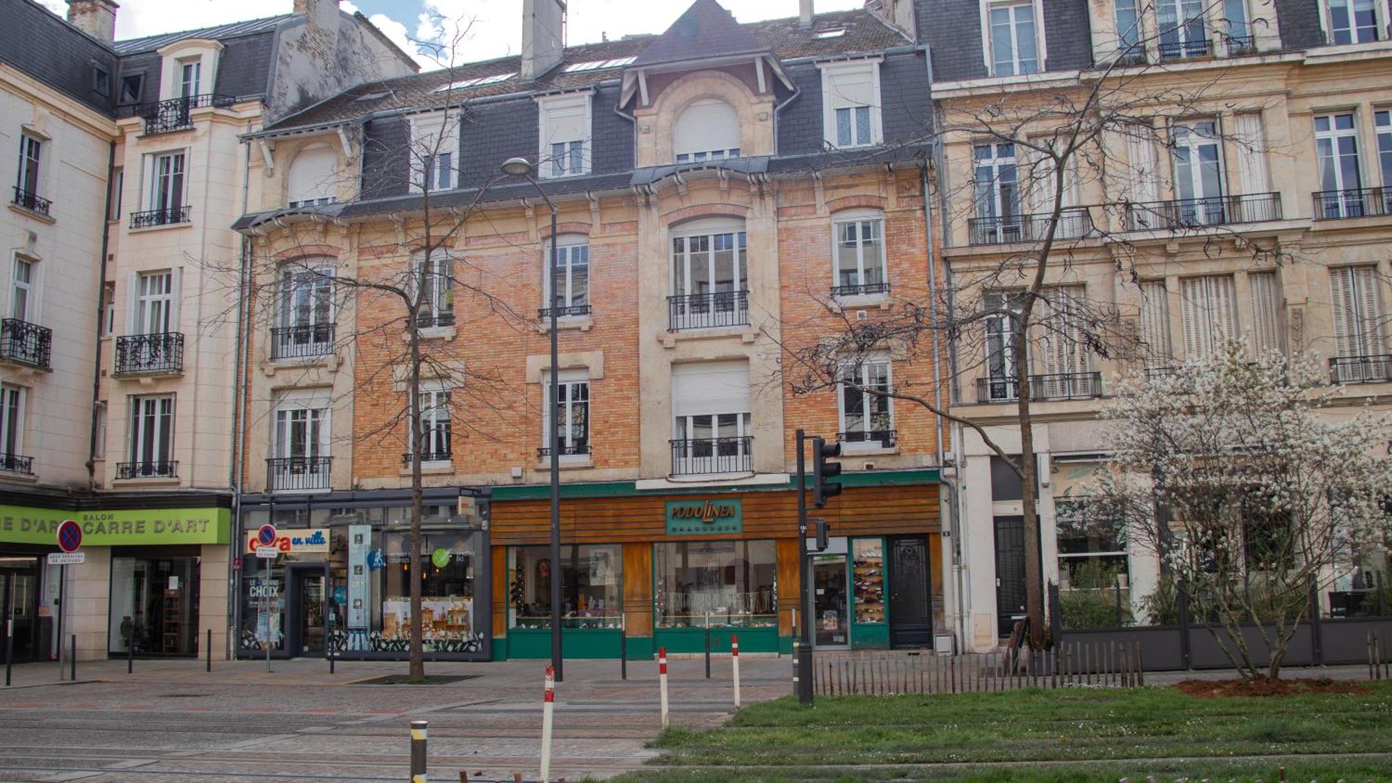 Rare! Magnifique Appartement - Vue Cathedrale Reims Exterior foto